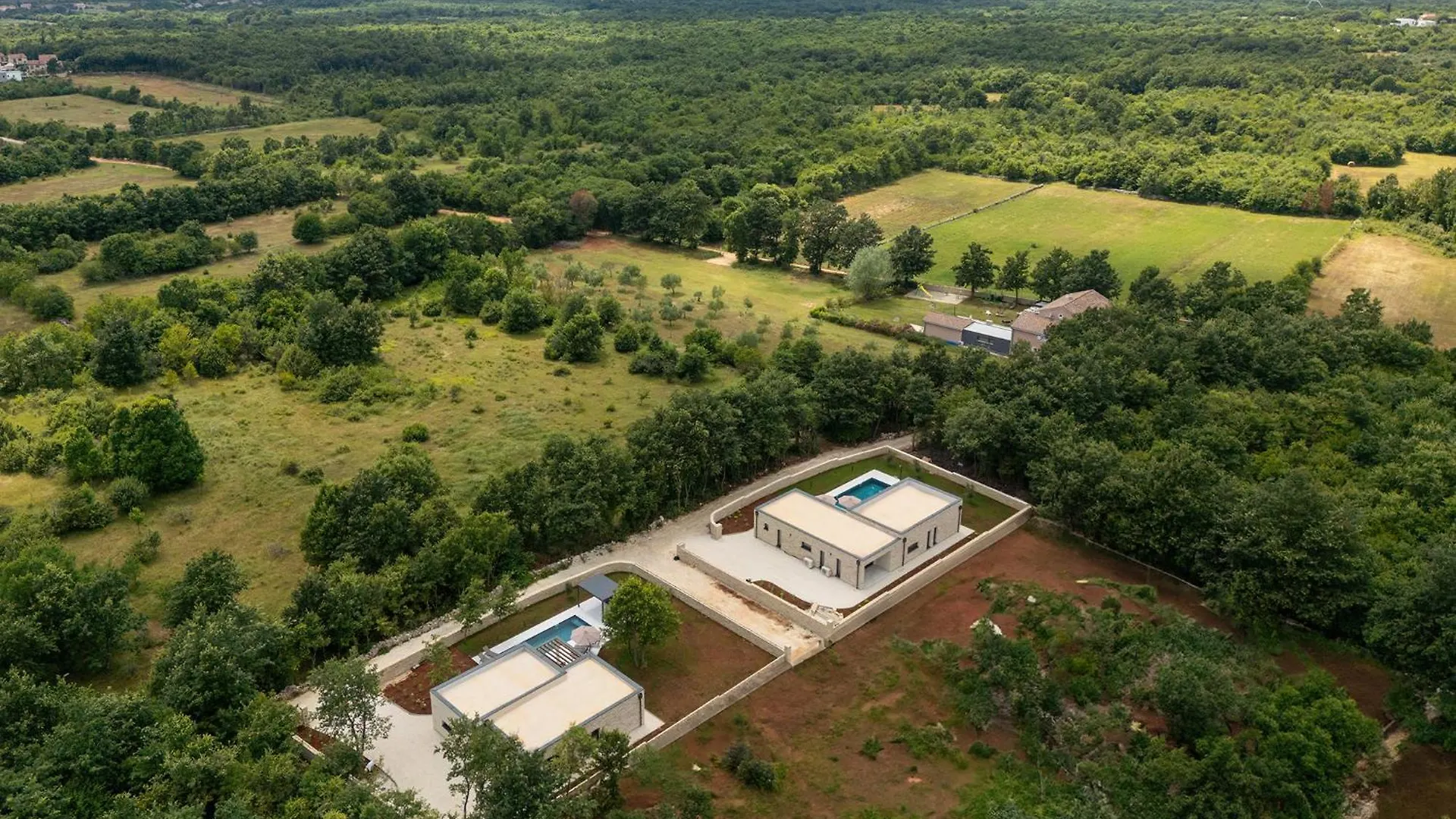 Green Frame Garden Villa West Butkovici